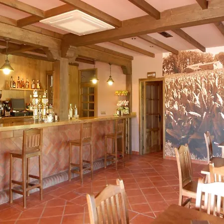 Rural Robles ハランディージャ・デ・ラ・ベラ