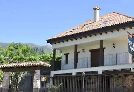 Rural Robles カントリーハウス ハランディージャ・デ・ラ・ベラ