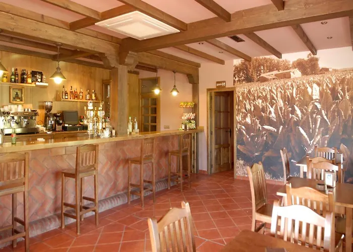 Rural Robles ハランディージャ・デ・ラ・ベラ