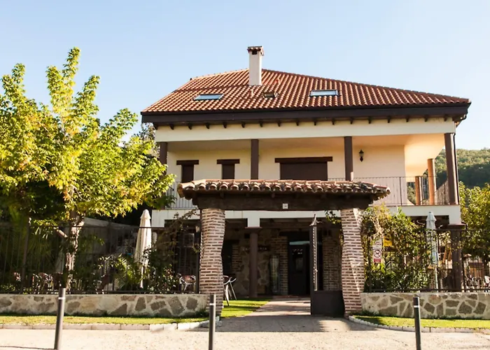 Rural Robles カントリーハウス *